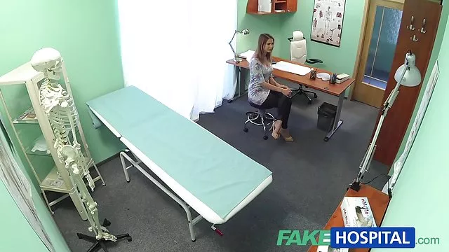 داغ بدون ثبت نام (زرد فیلمهای کارتونی سکس بزرگ)کلر